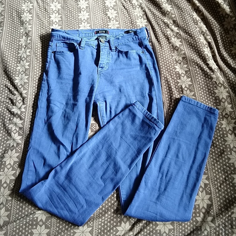 High Rise Cigarette Ankle skinny jeans